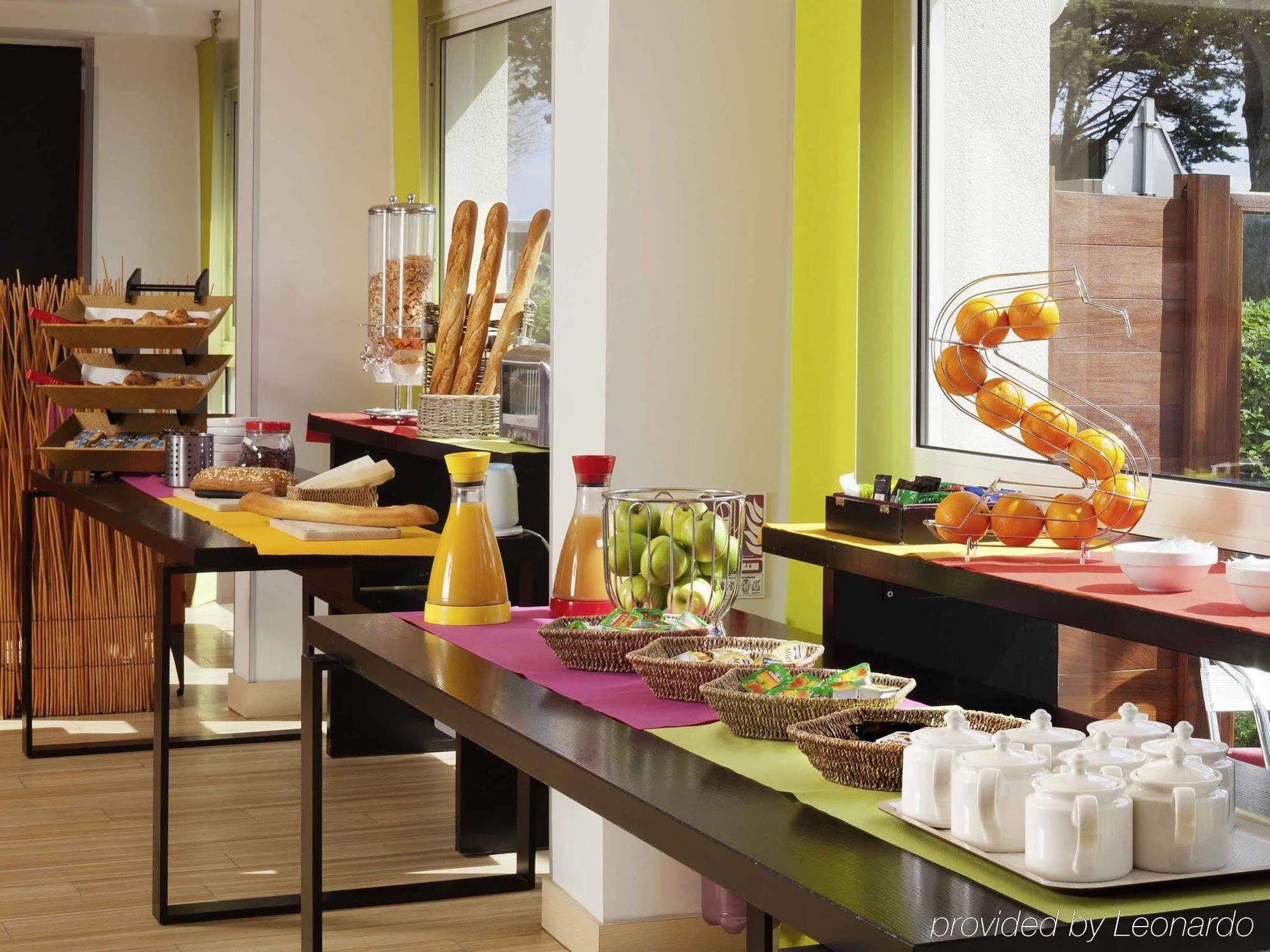 Hotel Ibis Styles Ouistreham Restaurante foto